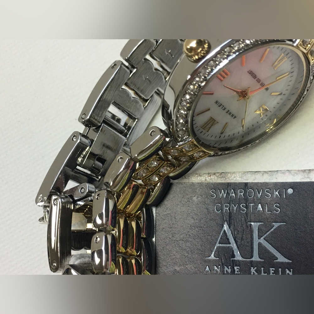 Anne Klein🔹Swarovski Crystal Watch - Picture 4 of 5